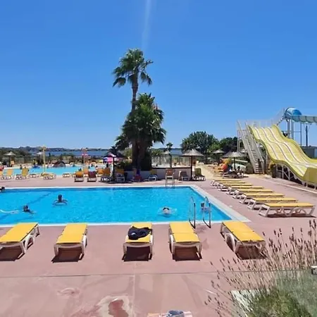 Сasa de vacaciones Mobile 450 4-6 Pers Le Des Reves, Face Au Lac, Wifi, Clim, Piscines