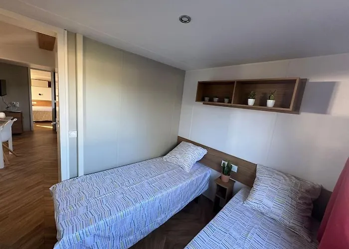 Σπίτι διακοπών Mobile 450 4-6 Pers Le Des Reves, Face Au Lac, Wifi, Clim, Piscines
