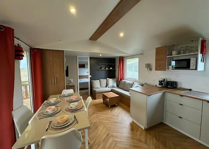 Casa de Férias Mobile 450 4-6 Pers Le Des Rêves, Face Au Lac, Wifi, Clim, Piscines Lattes